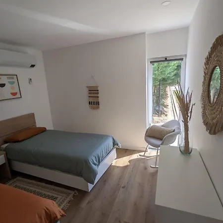 Entre Pomares Casa de Férias